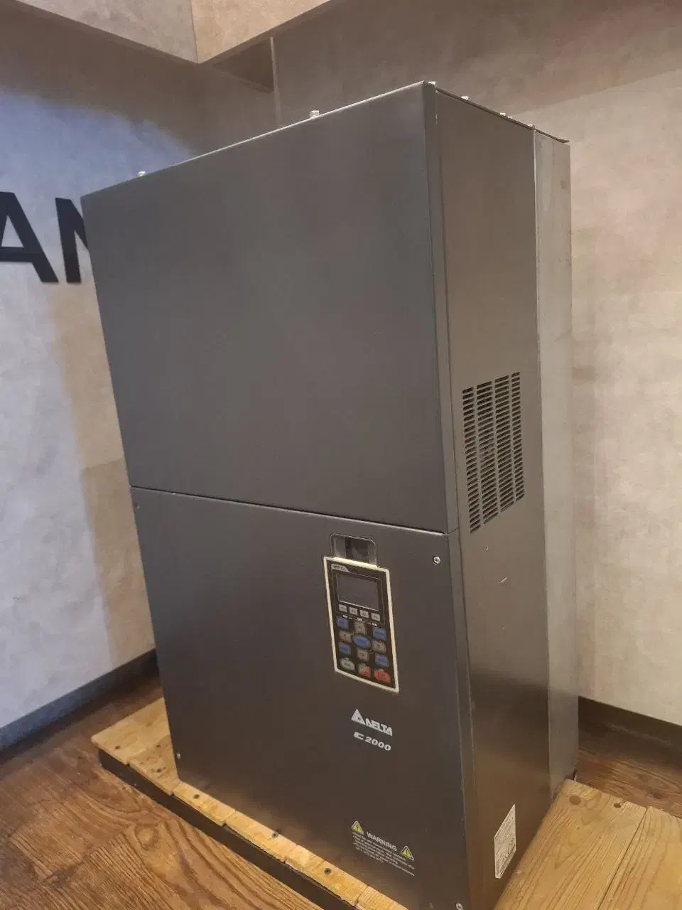 اینورتر 160kw دلتا سری c2000|ماشین‌آلات صنعتی|تهران, لاله زار|دیوار