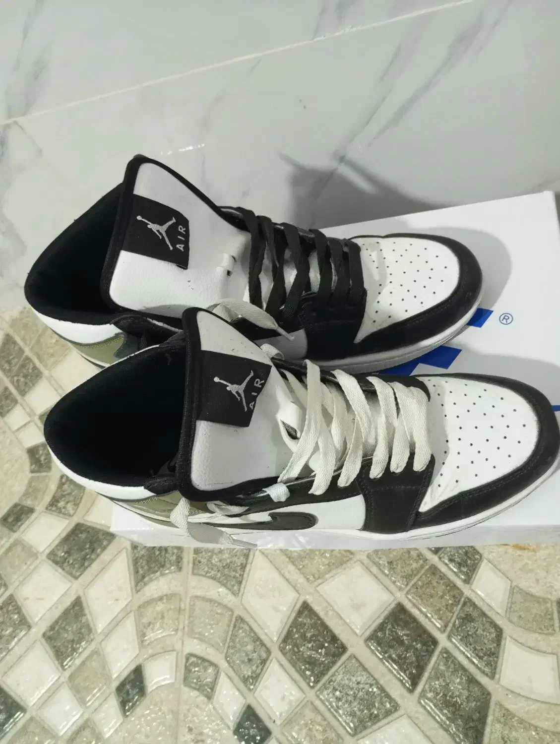 کتونی|کیف، کفش، کمربند|الوند, |دیوار