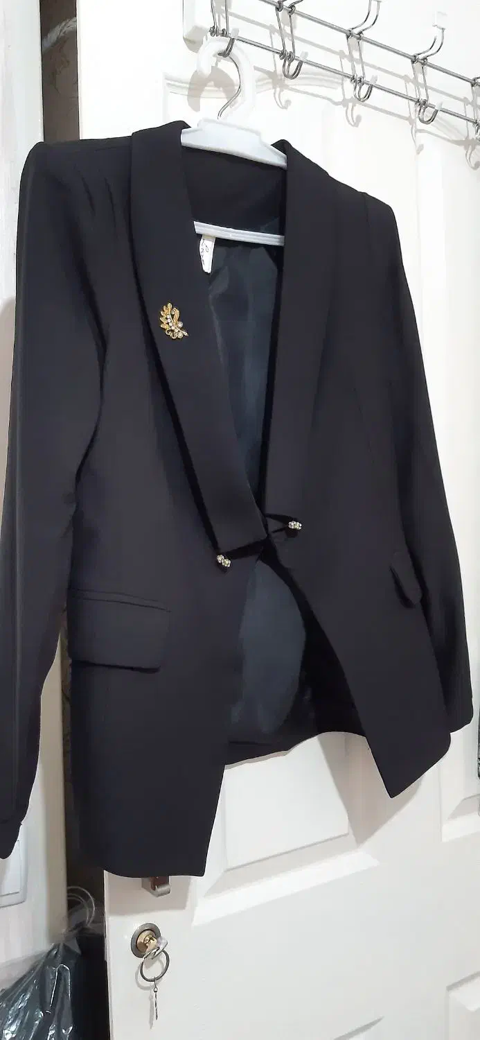 کت  تک مجلسی|لباس|سمنان, |دیوار