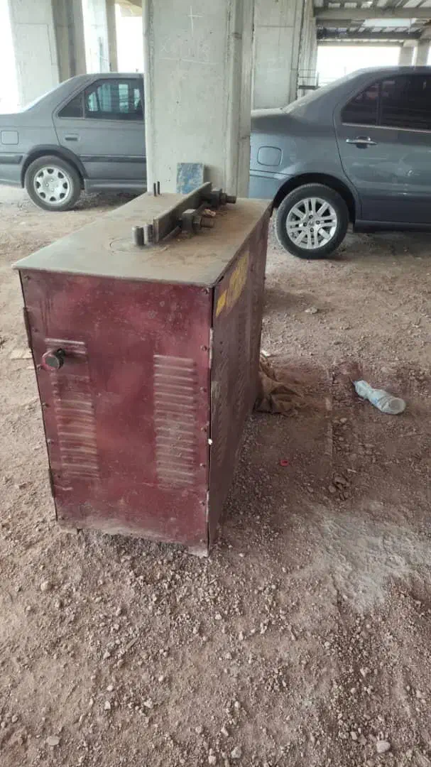 کانکس ۱۲ متری کاملا سالم.خاموت زن و قیچی میلگرد|مصالح و تجهیزات ساختمان|تهران, قصر فیروزه ۱|دیوار