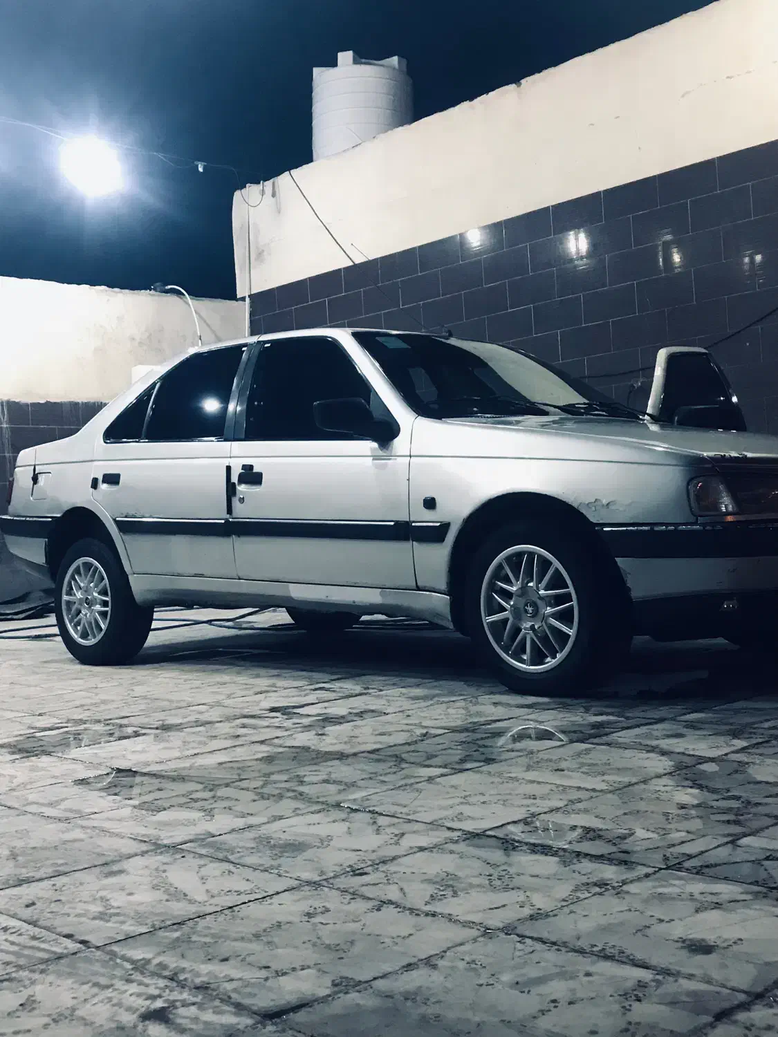 پژو ۴۰۵|خودرو سواری و وانت|صحرای باغ, |دیوار