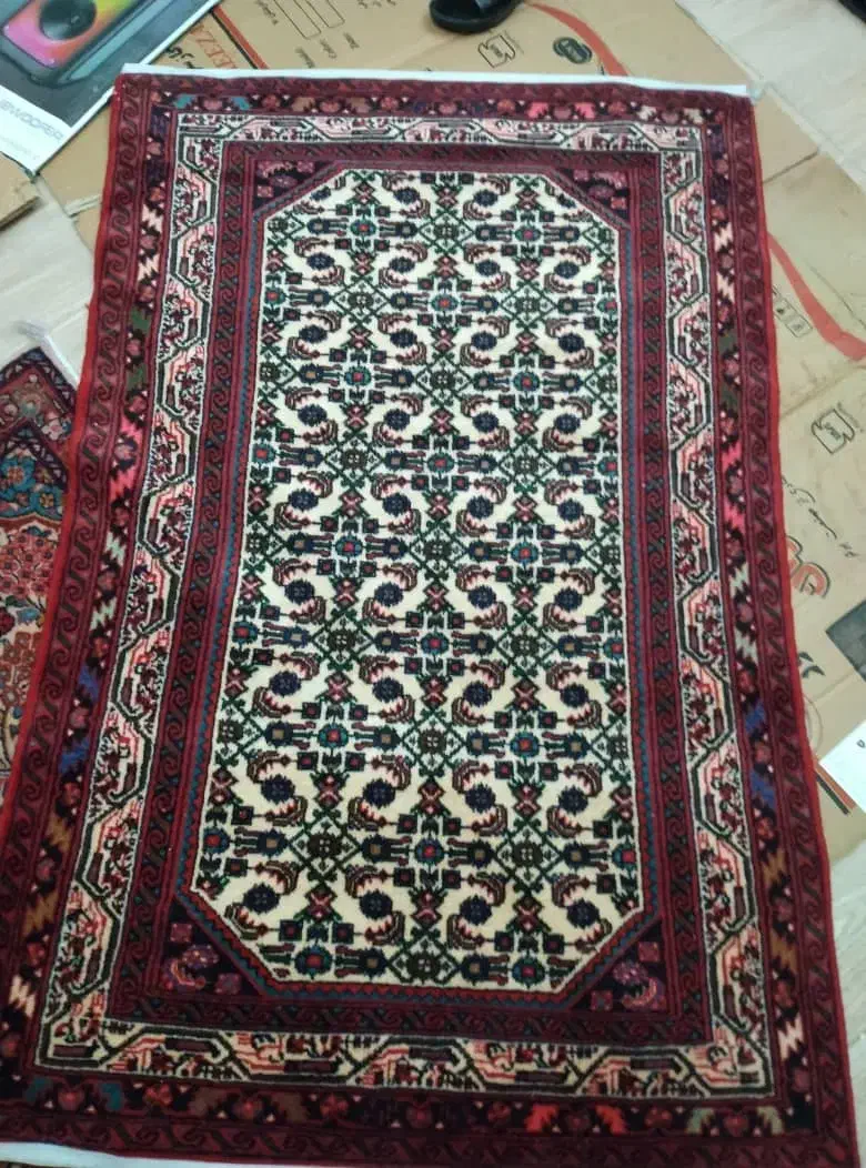 فرش ماشینی ودستباف|فرش|همدان, |دیوار