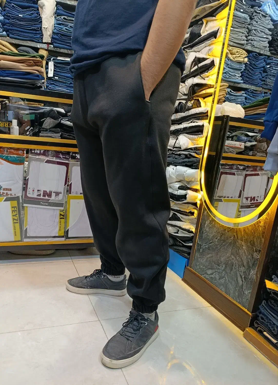 شلوار جاگر فقط ۴۶۵/۰۰۰ تومان|لباس|گنبد کاووس, |دیوار