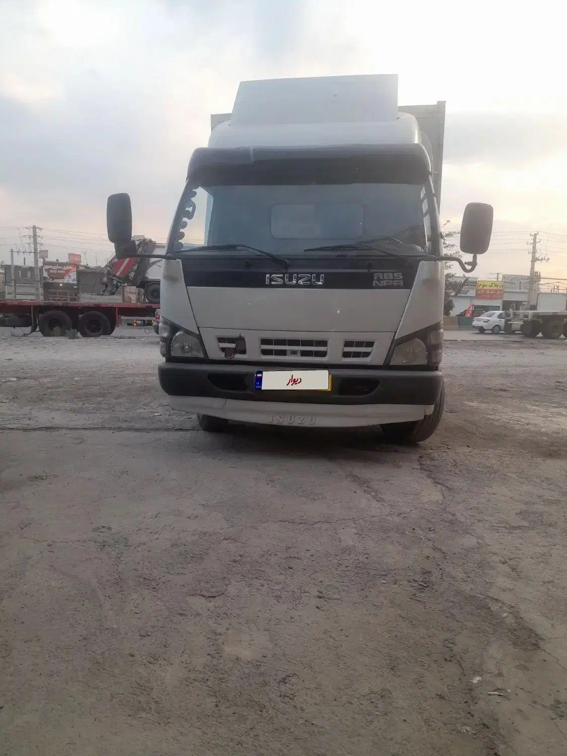 ایسوزو ۶تن مدل ۹۰ یخچال ماموت|خودرو سنگین|تهران, پردیسان|دیوار