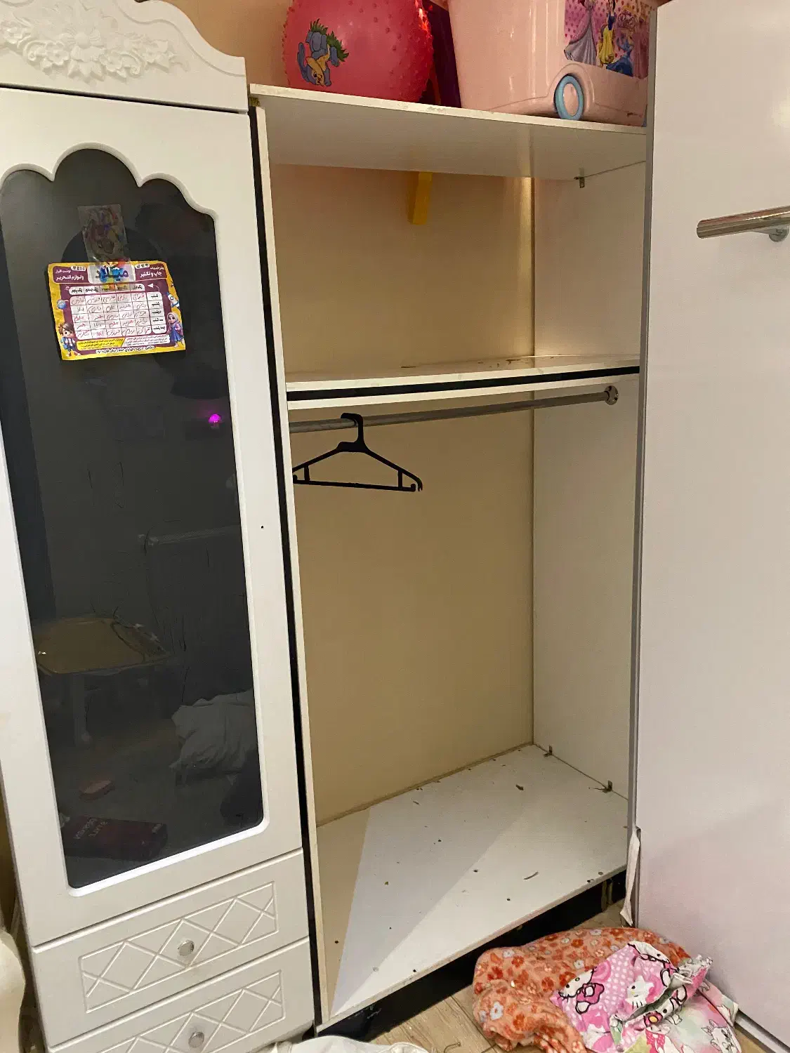 رگال و طبقه داره|جاکفشی، کمد، دراور|اصفهان, شفق|دیوار