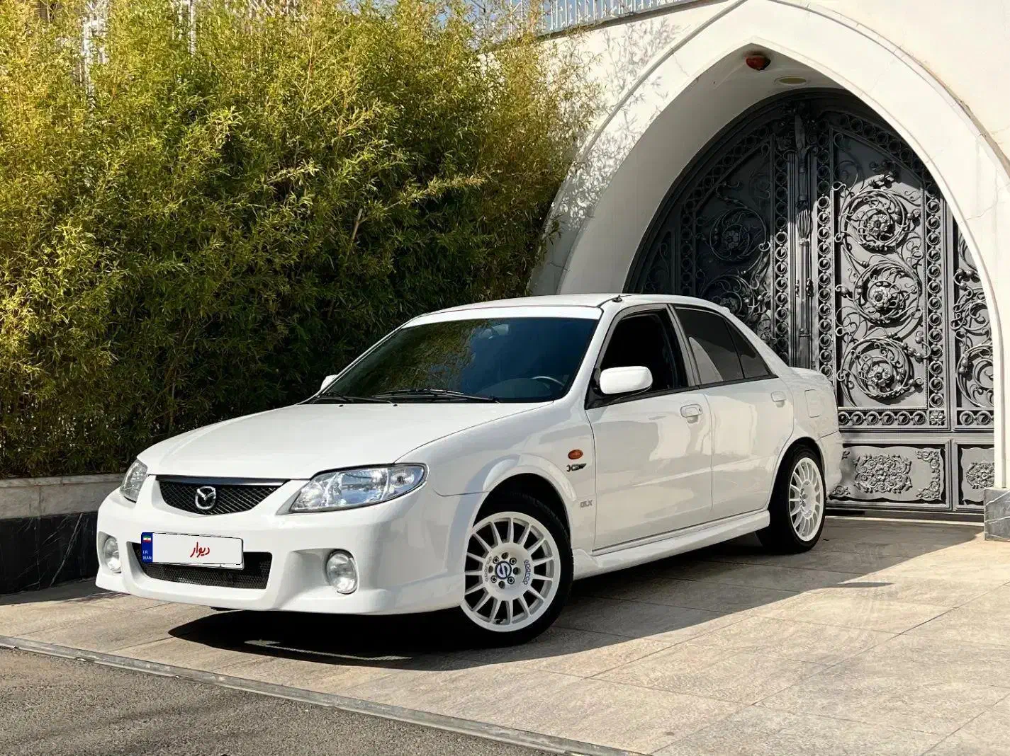 مزدا ۳۲۳|خودرو سواری و وانت|تهران, ایوانک|دیوار