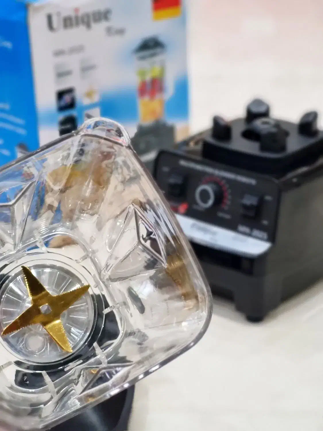 مخلوط کن باشگاهی یونیک|آبمیوه‌گیر و آب‌مرکبات‌گیر|گنبد کاووس, |دیوار