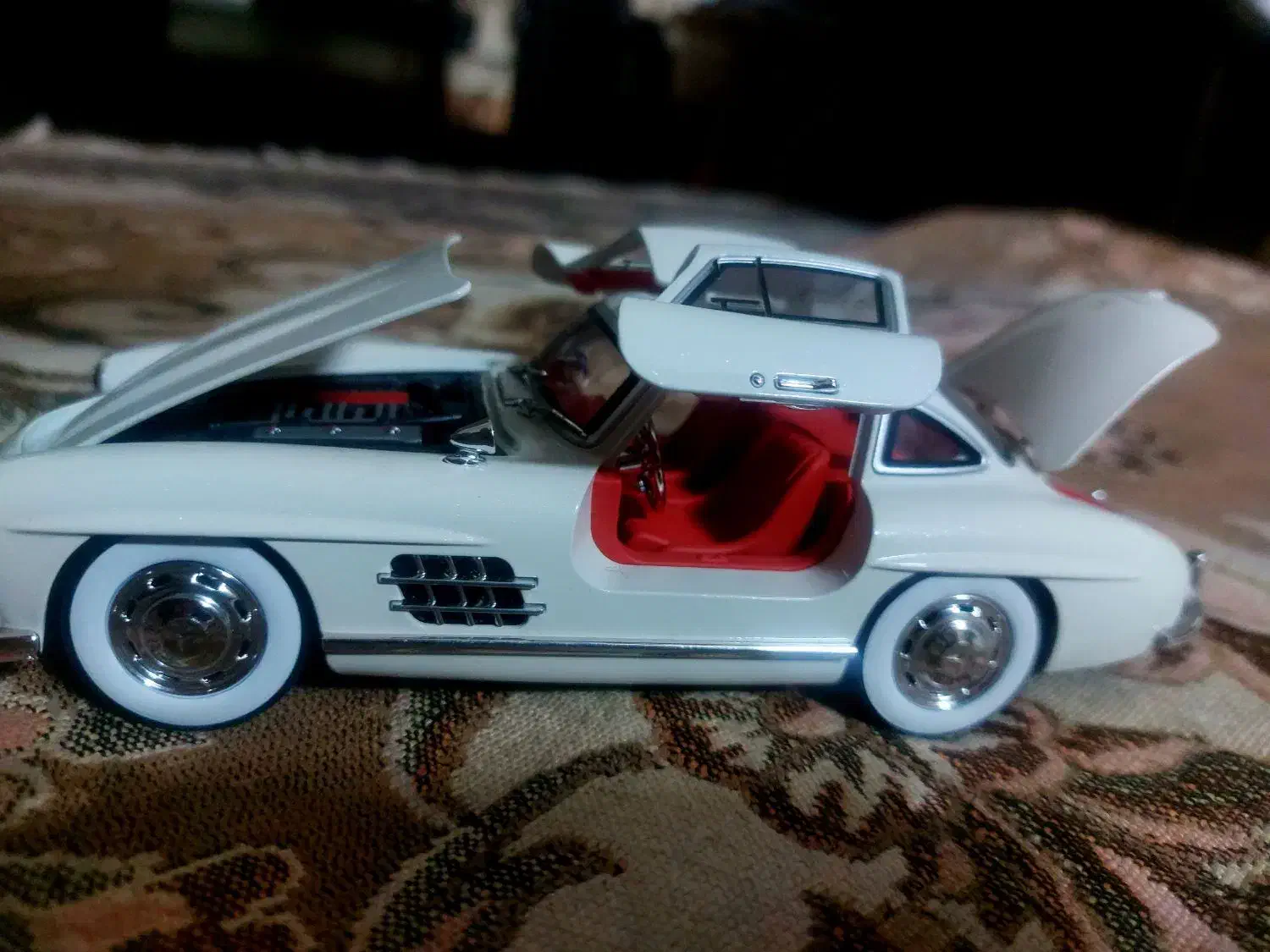 ماکت فلزی ماشین بنز|کلکسیون و سرگرمی|شیراز, فرهنگ شهر|دیوار