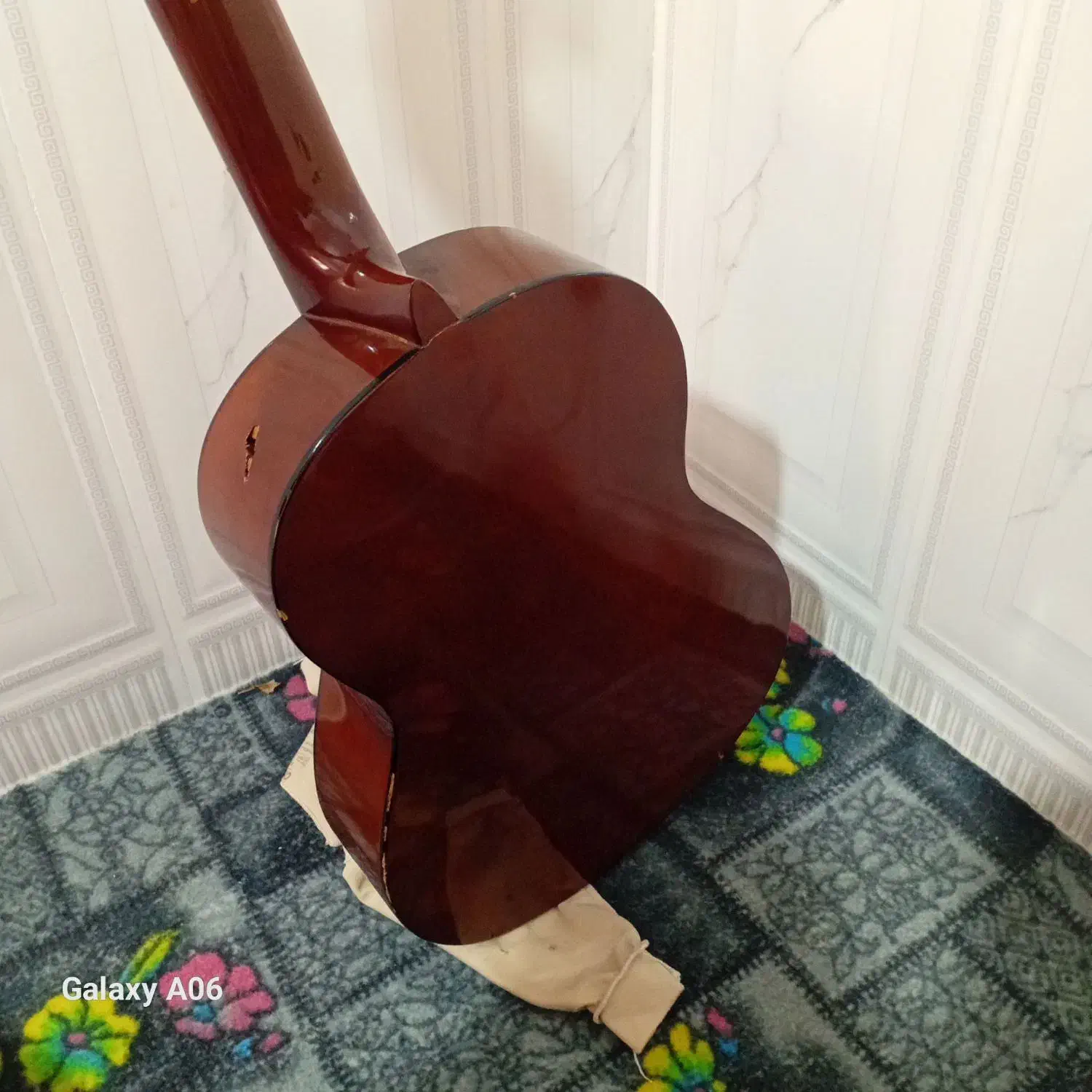 گیتار یاماها ۴۰ سی|گیتار، بیس، امپلیفایر|پردیس, فاز ۱۱|دیوار