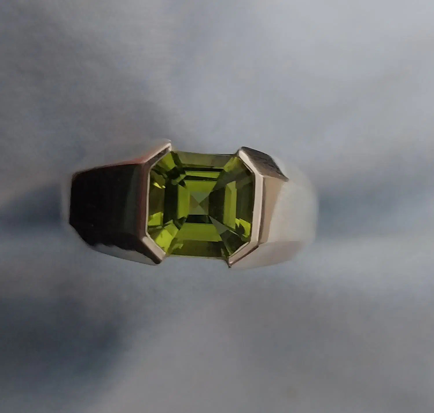 انگشتر زبرجد|جواهرات|زنجان, |دیوار