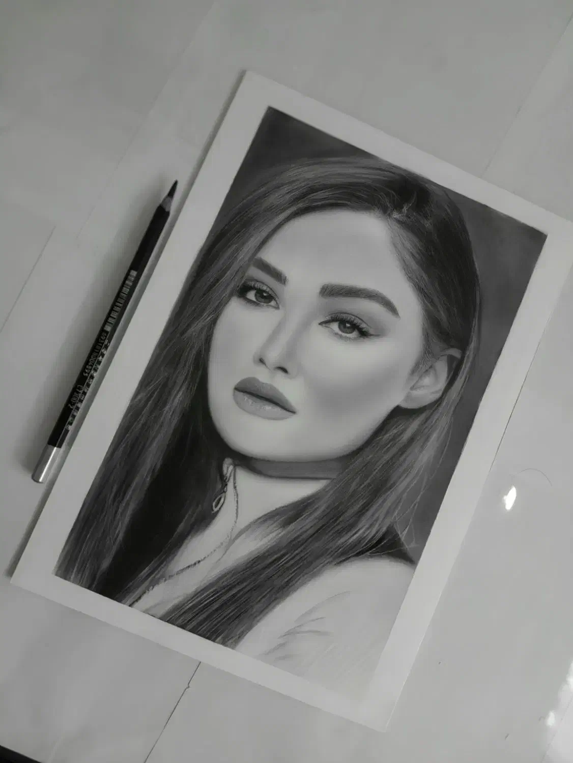 سفارش چهره (سیاه قلم) پذیرفته میشود|تابلو، نقاشی، عکس|شهریار, کهنز|دیوار