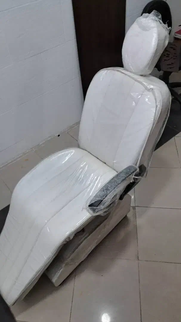 صندلی میکاپ|آرایشگاه و سالن‌های زیبایی|شاهرود, |دیوار