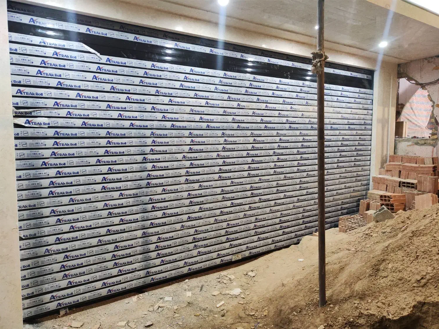 جک پارکینگی و کرکره برقی ، شیشه سکوریت|خدمات پیشه و مهارت|شیروان (خراسان), |دیوار