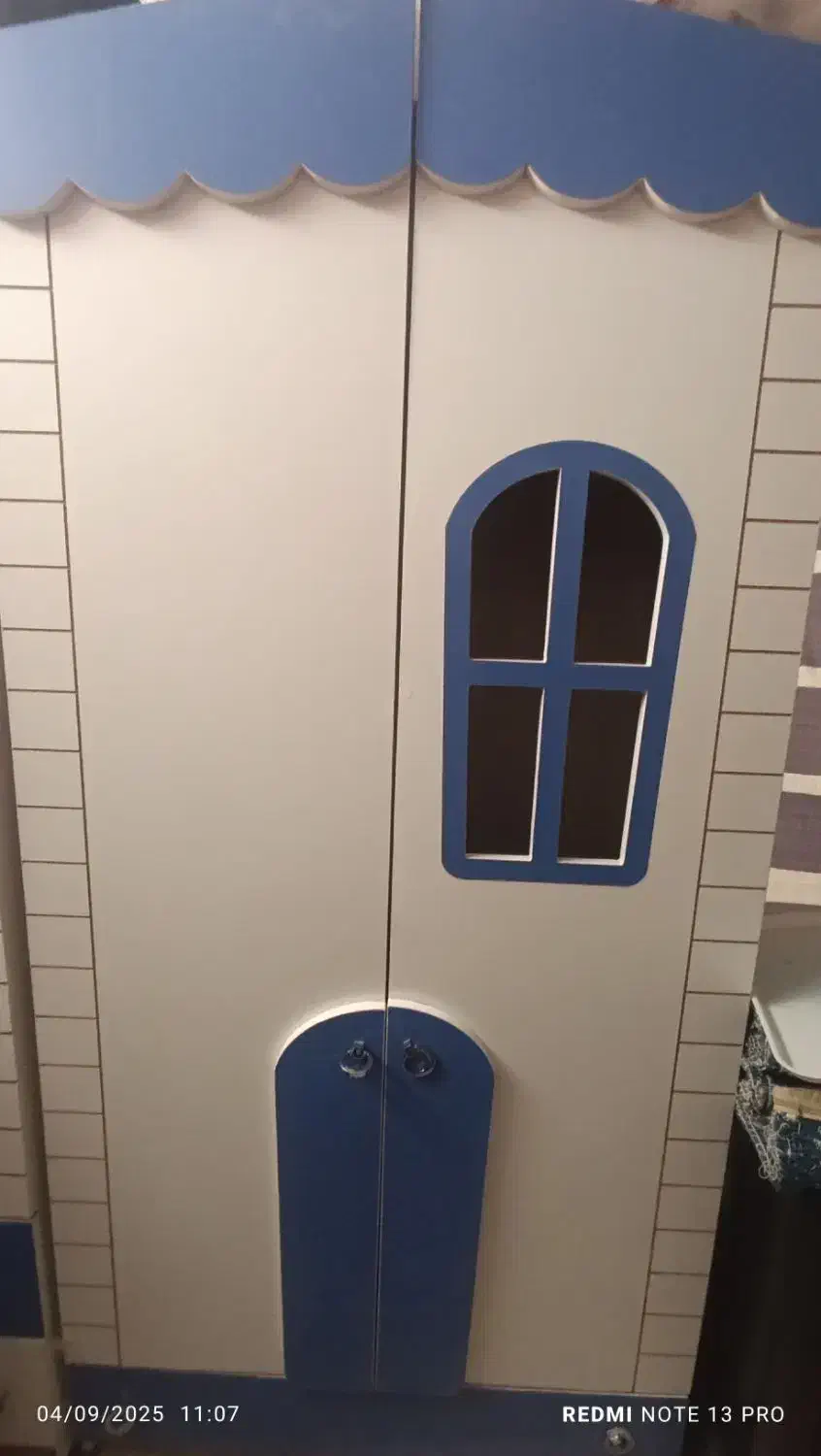 کمد و ویترین  کودک و نوجوان|اسباب و اثاث بچه|داران, |دیوار