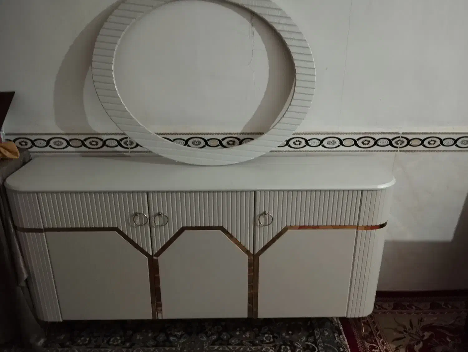 میز تلویزیون و کنسول|مبلمان خانگی و میز عسلی|شیرین‌سو, |دیوار