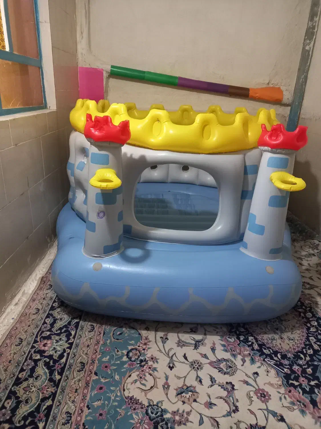 قصر بادی|اسباب‌‌بازی|مسجد سلیمان, |دیوار