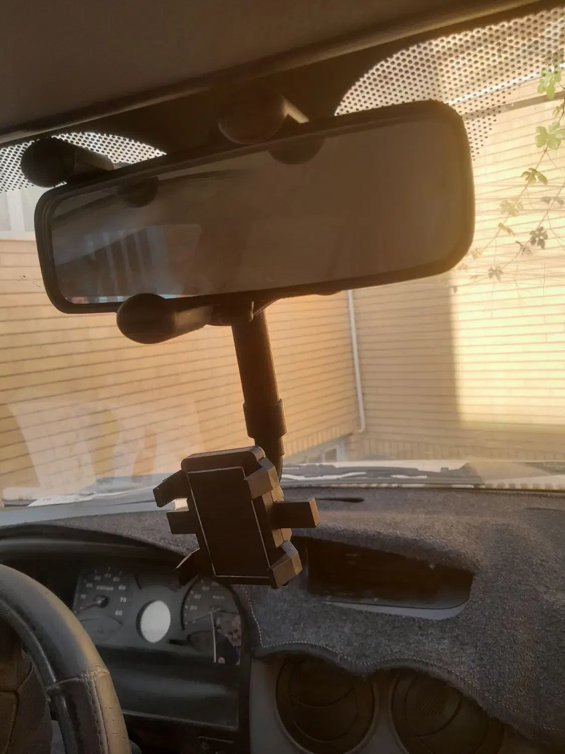 هولدر موبایل مخصوص ماشین|لوازم جانبی موبایل و تبلت|کاشان, غربت|دیوار