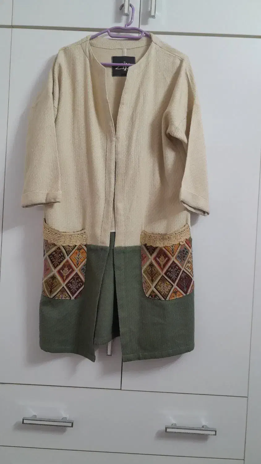 مانتو|لباس|بیرجند, |دیوار