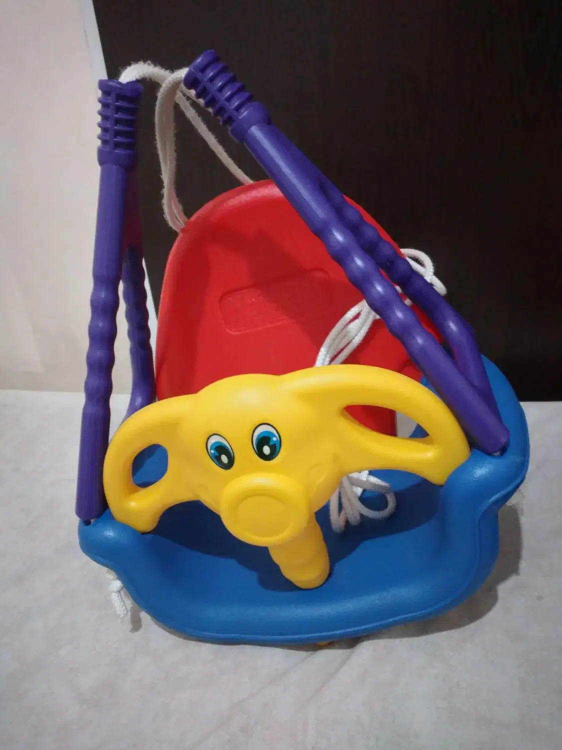 تاب کودک|اسباب‌‌بازی|قم, باغ کرباسی|دیوار