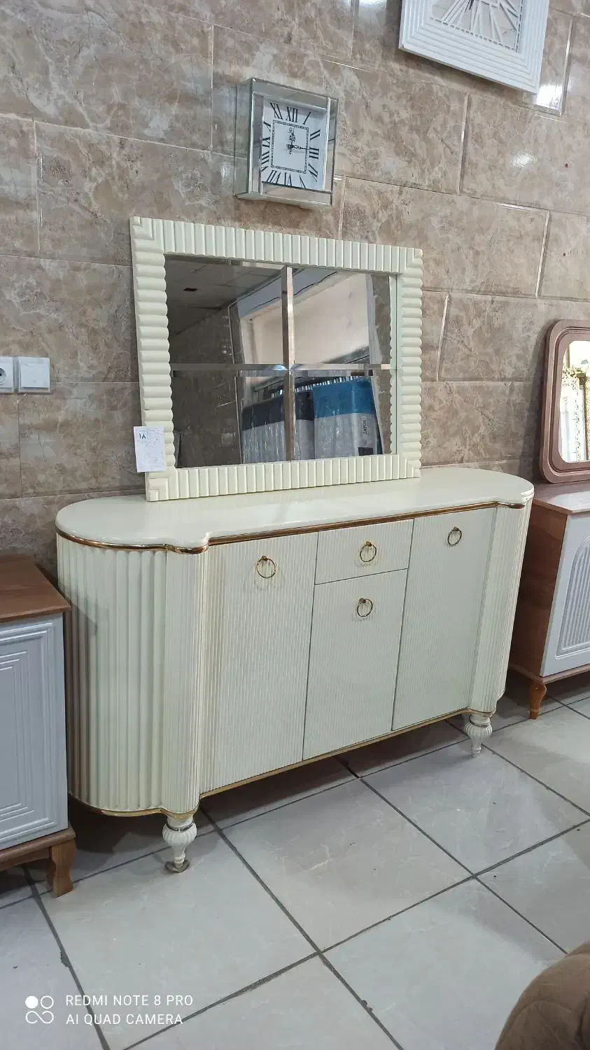 فقط 12 میلیون. دی اف. 3درب  نصف نقد نصف چک دوماهه|مبلمان خانگی و میز عسلی|لردگان, |دیوار