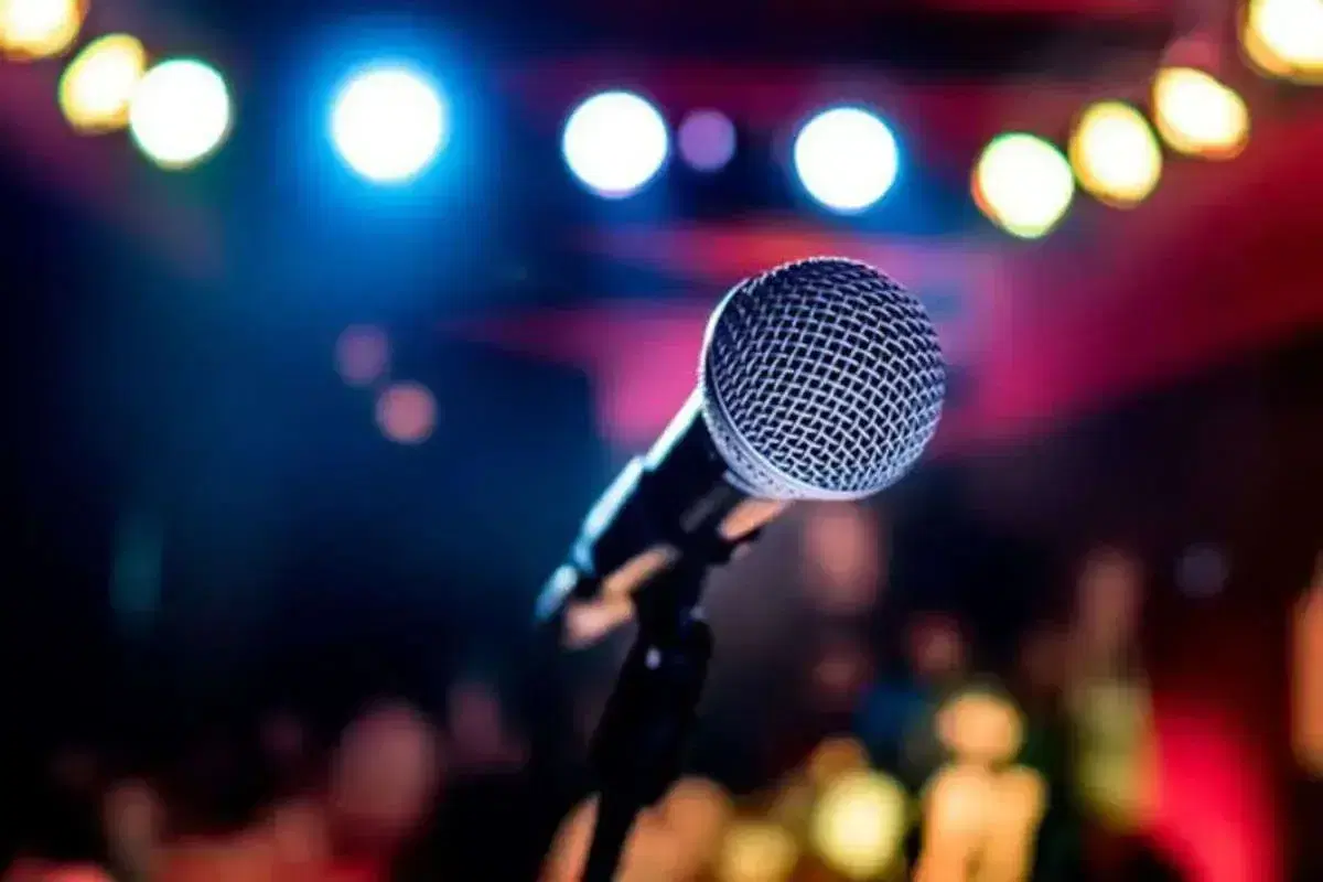 ارکستر|خدمات پذیرایی، مراسم|خسروشاه, |دیوار