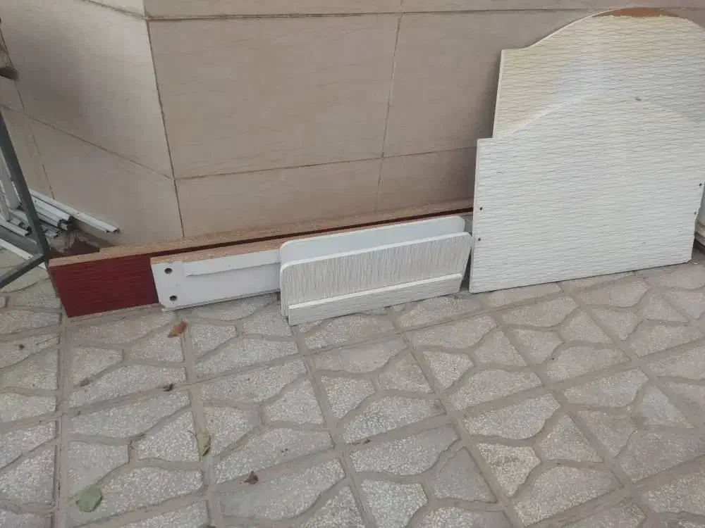 تخت وکمد بچه و بوفه|تخت و صندلی بچه|آباده, |دیوار