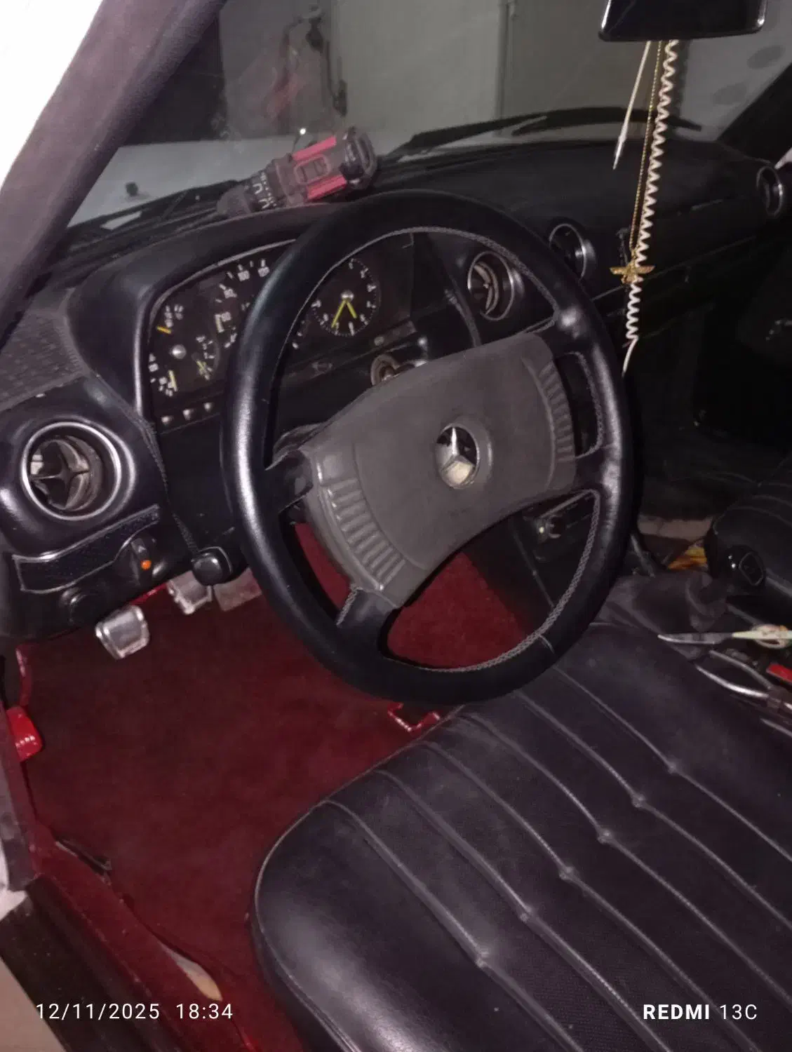 بنز کلاسیک ۱۵سال خواب معاوضه با نیسان سمند|خودرو کلاسیک|اراک, |دیوار