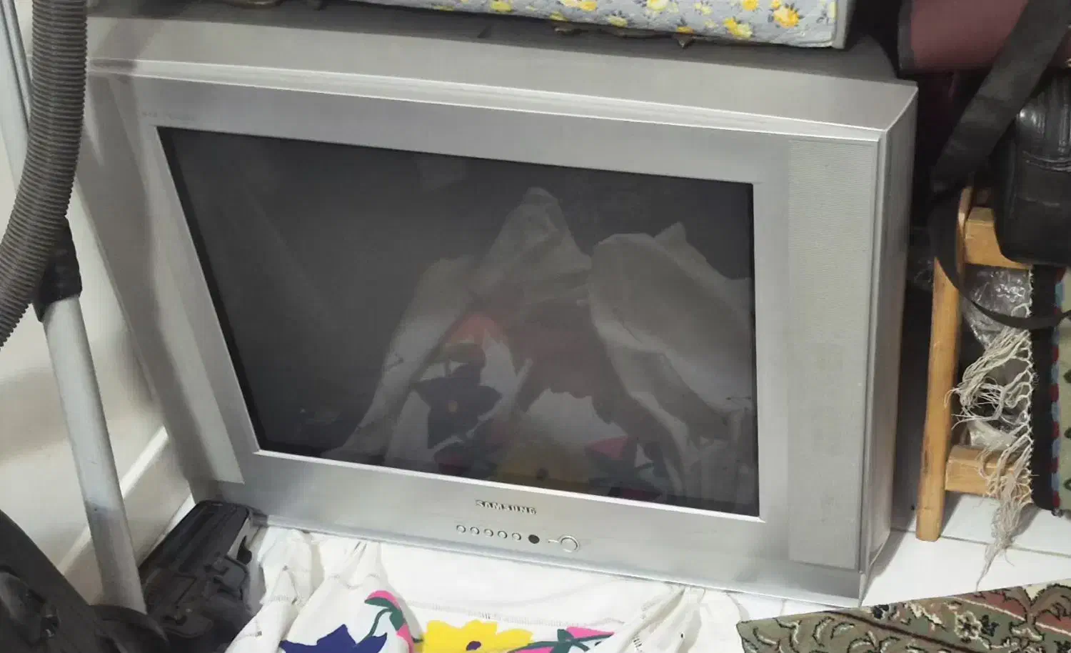 چند قلم وسایل هست .|صوتی و تصویری|قائمشهر, |دیوار