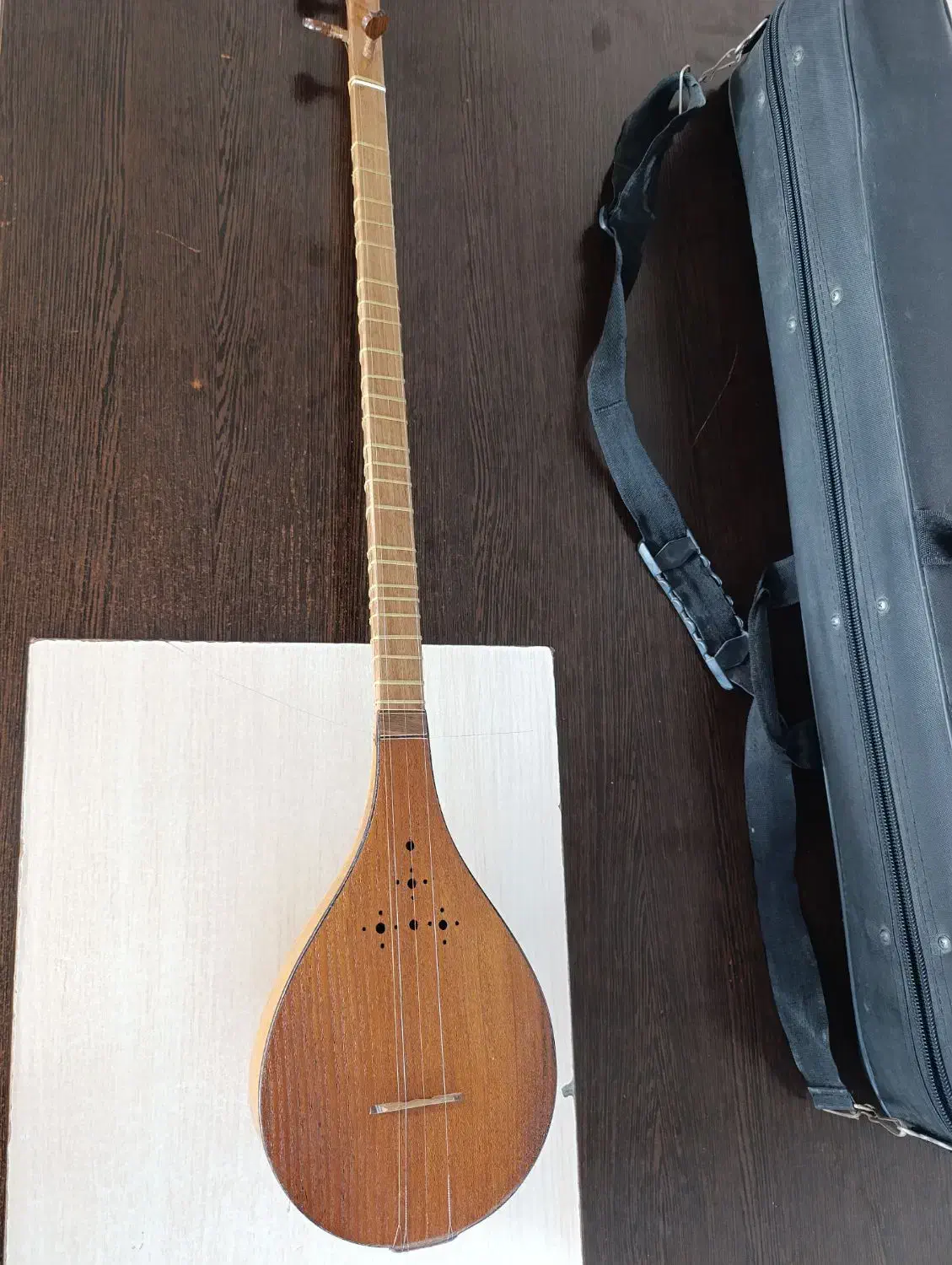 سه تار|سازهای سنتی|دزفول, |دیوار