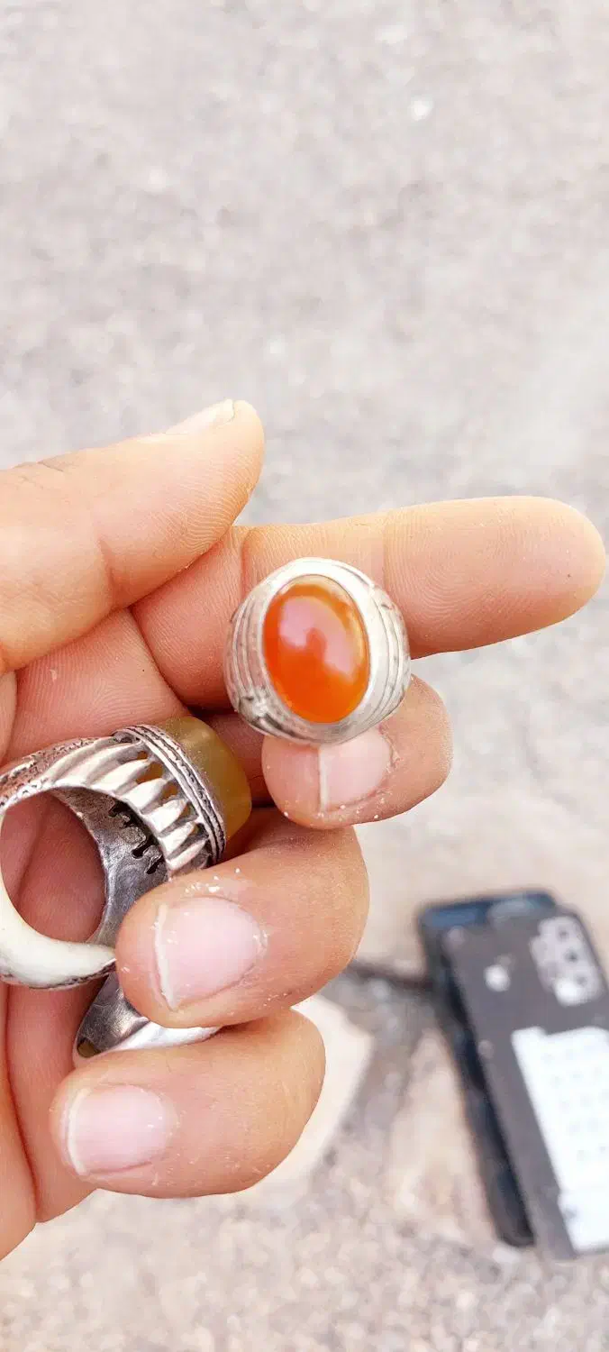 انگشتر عقیق کهنه|جواهرات|زابل, |دیوار