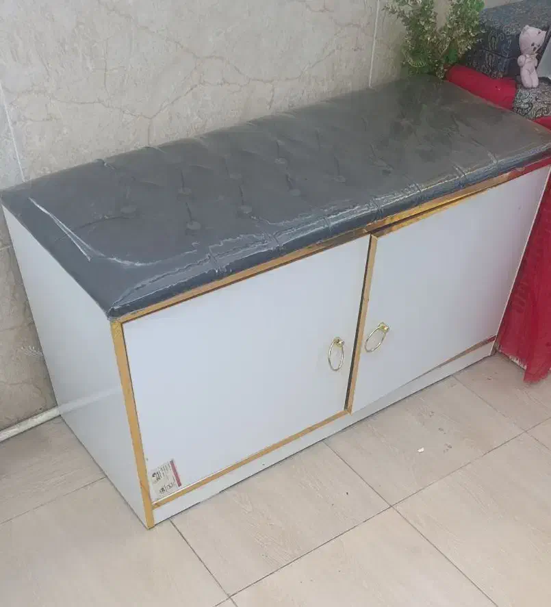 آینه|آینه|سبزوار, هویزه|دیوار