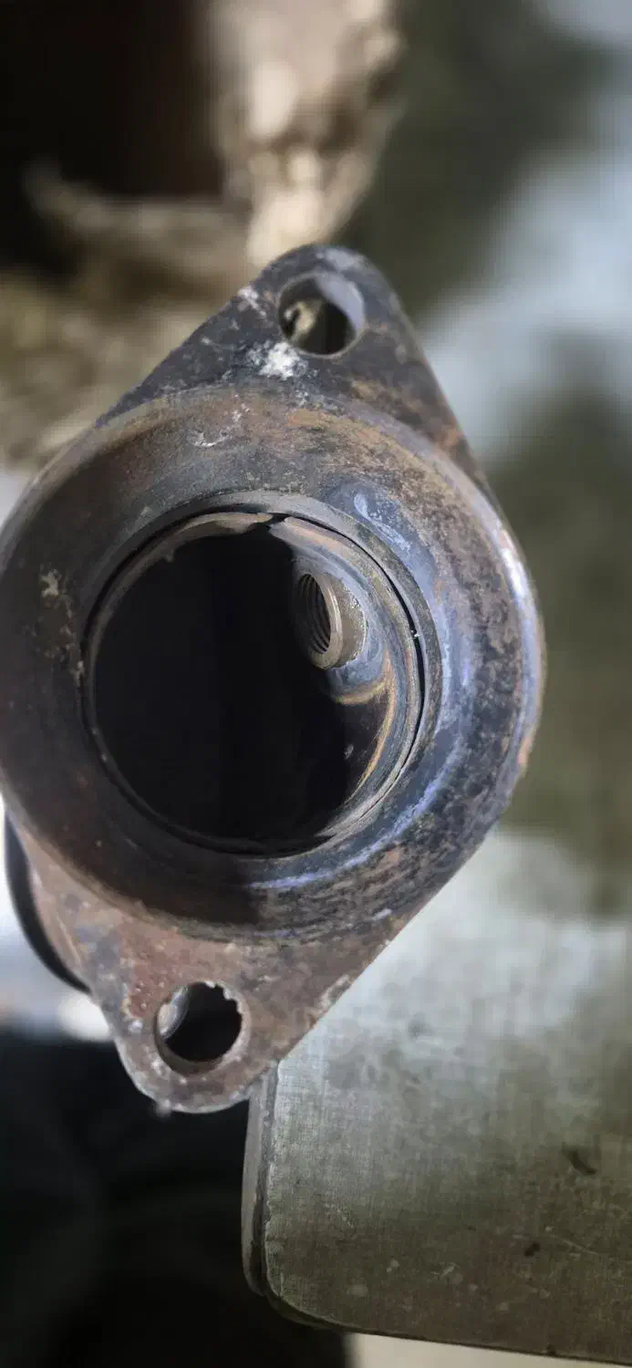 کاتالیزور ایران دلکو منبع میانی مارا kem|قطعات یدکی و لوازم جانبی|مشهد, رده|دیوار