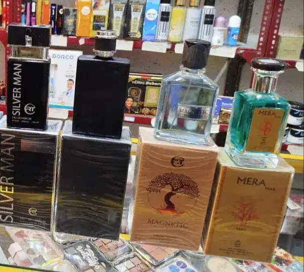 انواع عطر و ادکلن اماراتی 100میل|آرایشی، بهداشتی، درمانی|شیراز, تحویلی|دیوار