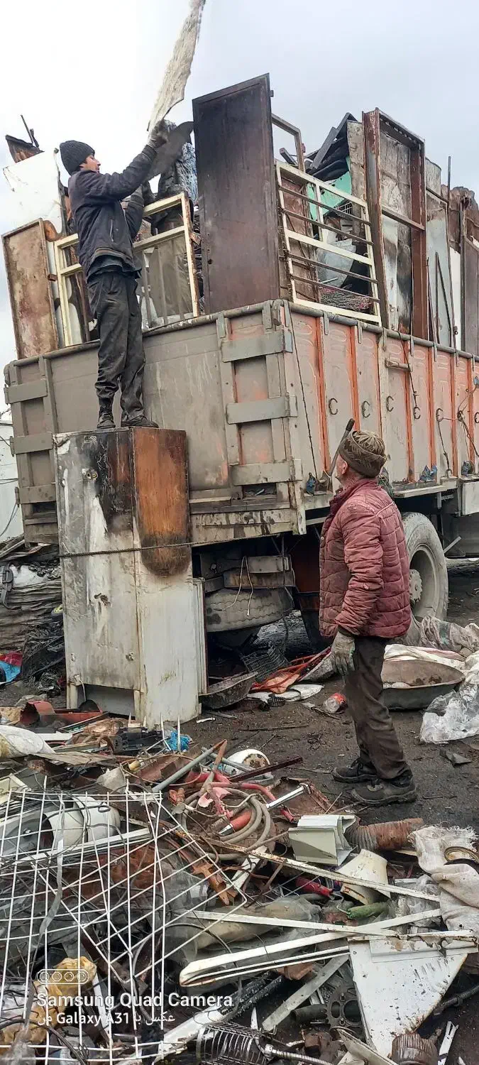 خریدار ضایعا ت اهن آلات فلزات با بالا ترین قیمت|خدمات پیشه و مهارت|اسدآباد, |دیوار