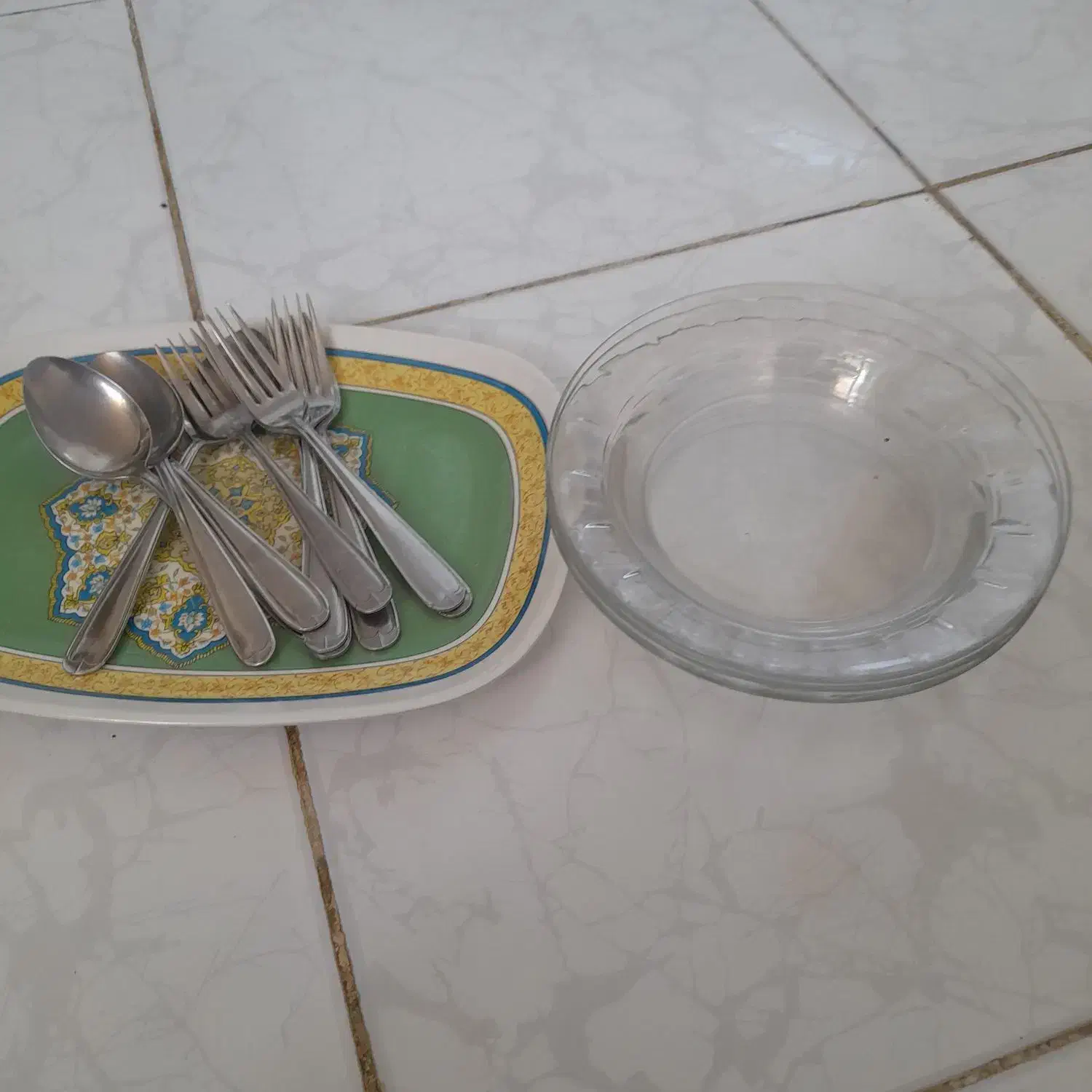 فروش لوازم غذا خوری|ظروف سرو و پذیرایی|اصفهان, سرچشمه|دیوار