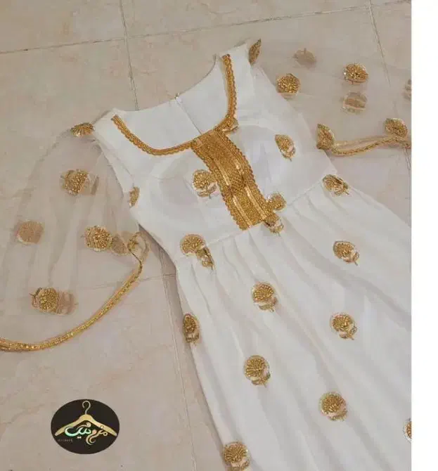 دوخت لباس|لباس|بندرعباس, |دیوار