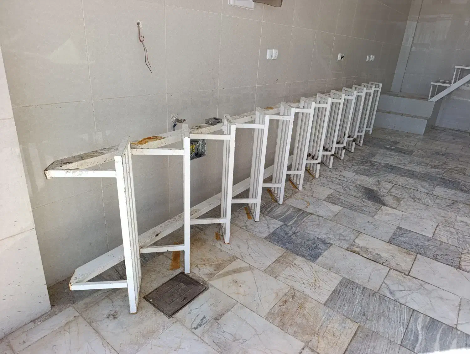 پله آهنی|مصالح و تجهیزات ساختمان|قم, شهرک خودرو|دیوار