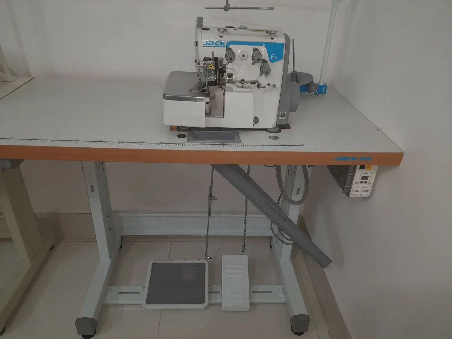 سردوز واتو|چرخ خیاطی و ریسندگی|شیراز, حجت آباد|دیوار