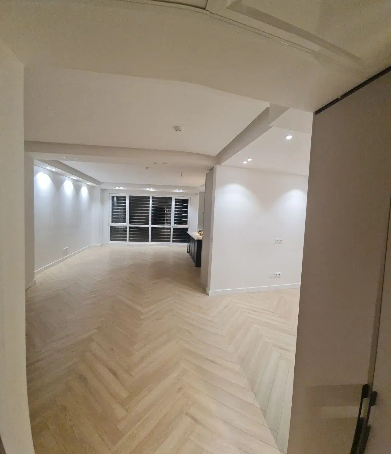 فردوس شرق/۱۲۰ متر/سازه ای استثنایی