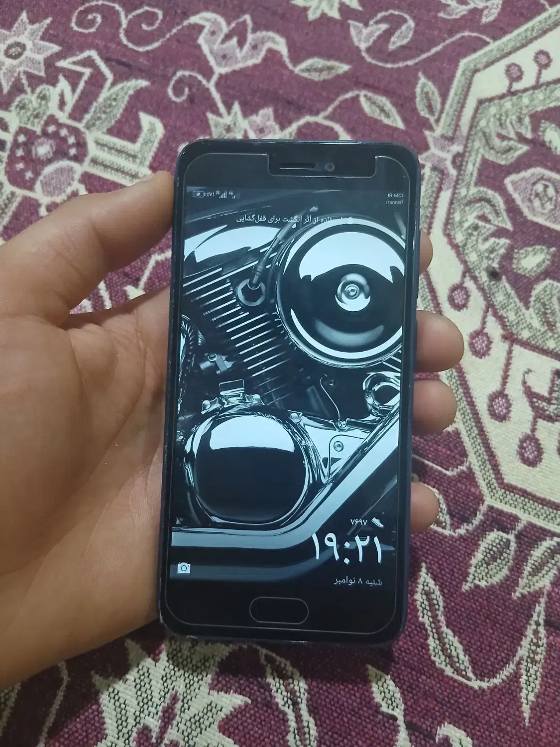 یک گوشی هونور هشت لایت|موبایل|بناب, |دیوار