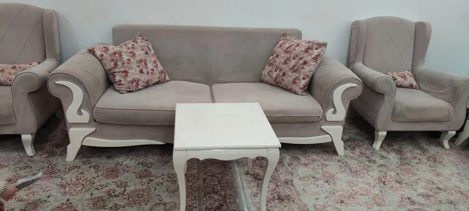 مبل راحتی هفت نفره|مبلمان خانگی و میز عسلی|ری, اقدسیه|دیوار