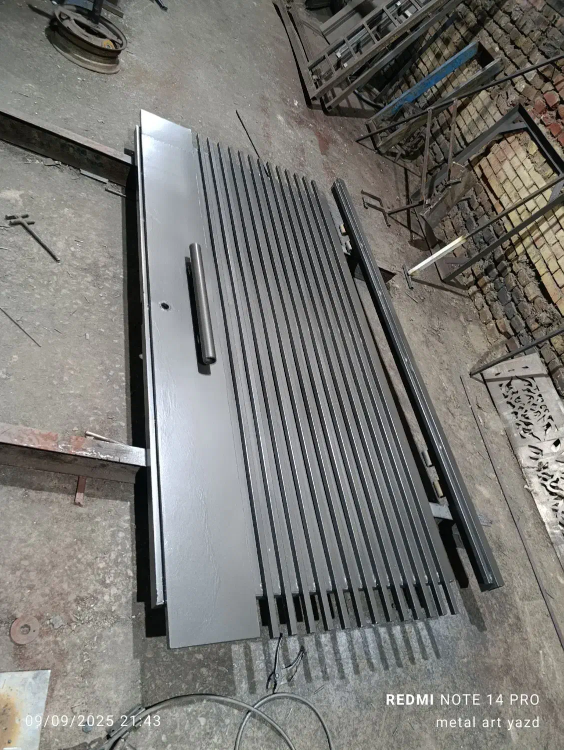 درب حیاطی، ورودی،فلزی، آهنگری آبیار|مصالح و تجهیزات ساختمان|یزد, |دیوار