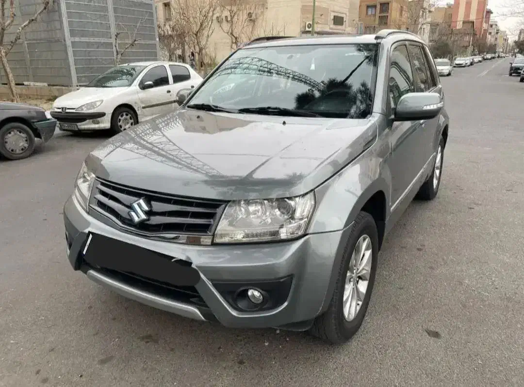 سوزوکی گرند ویتارا ۹۷ اتومات ۲۴۰۰|خودرو سواری و وانت|تهران, کن|دیوار