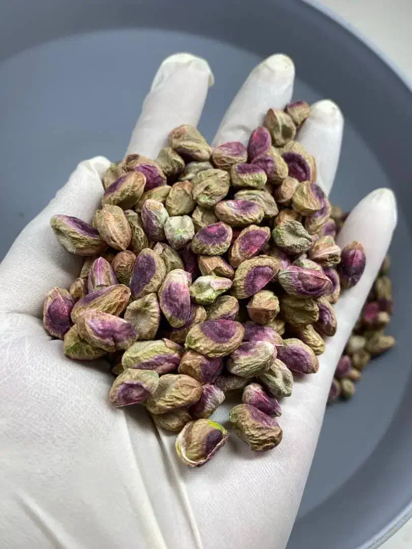 تعدادی نیروی کارساده جهت کار در کارگاه فرآوری پسته|استخدام صنعتی، فنی، مهندسی|کرمان, |دیوار