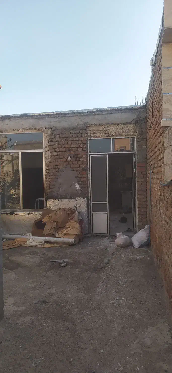 نظافتکار آقاهستم|خدمات نظافت|اردبیل, |دیوار