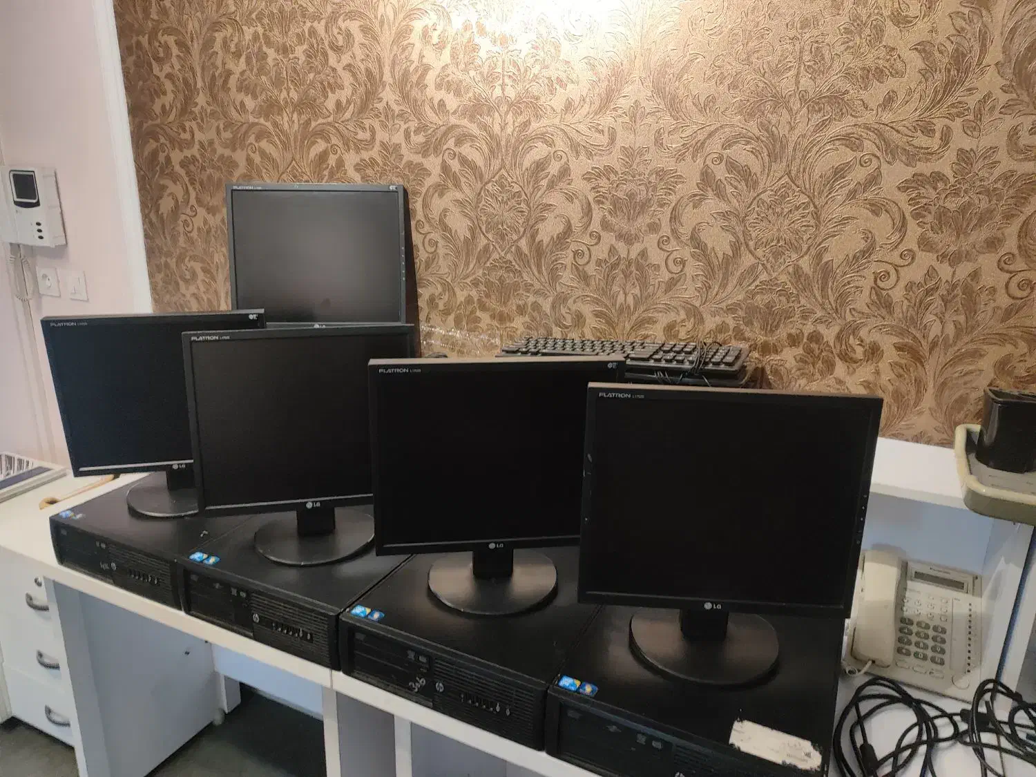 مینی کیس HP و مانیتور LG|رایانه رومیزی|تهران, پاسداران|دیوار