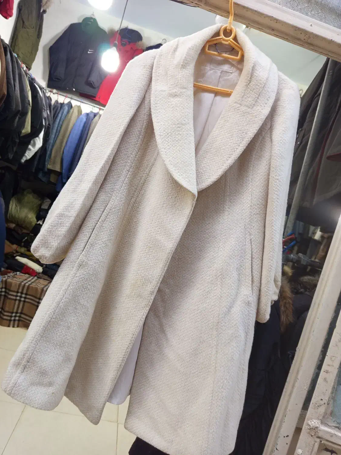 پالتو زنانه تکی و تعداد. قیمت تعداد450قیمت تکی900|لباس|تهران, امام زاده عبدالله|دیوار