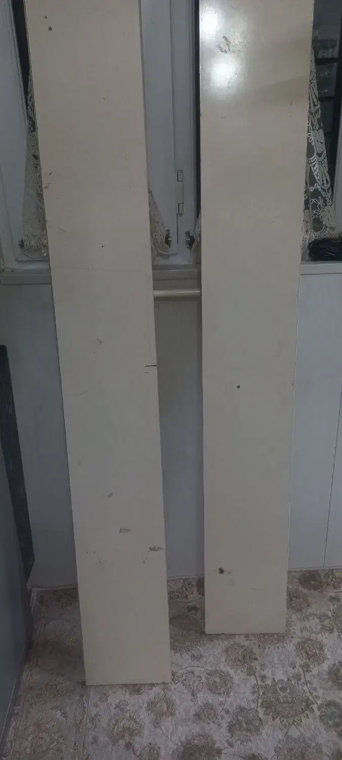 دو عدد ستون بغل تخت|تخت و سرویس خواب|قم, مهدیه|دیوار