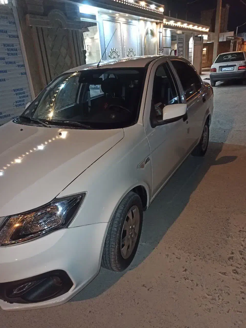 ساینا|خودرو سواری و وانت|دوگنبدان, |دیوار