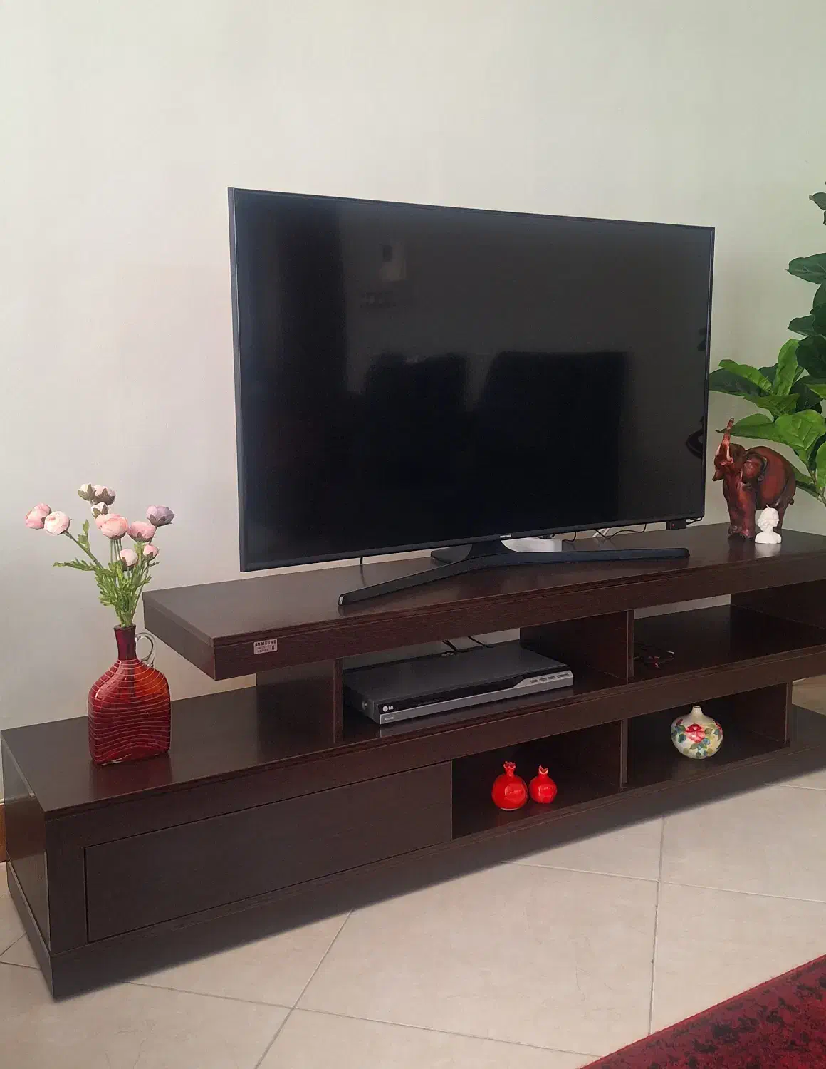 میز تلویزیون|میز تلویزیون|رشت, سیا اسطلخ|دیوار